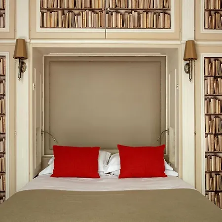 Serotel Lutèce Hotel 4*