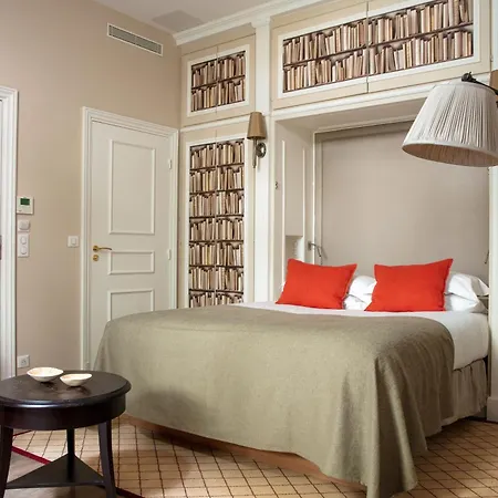 Hotel Serotel Lutèce Parigi