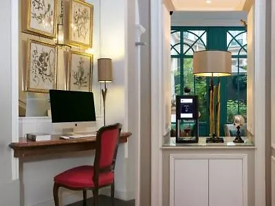 Serotel Lutèce Hotel