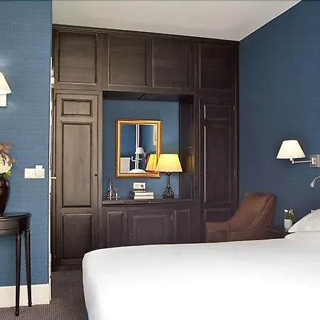Hotel Serotel Lutèce 4*