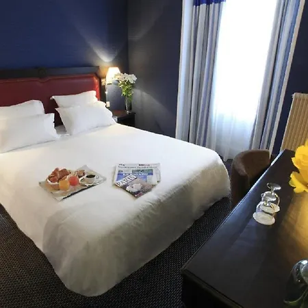 Serotel Lutèce Hotel 4*
